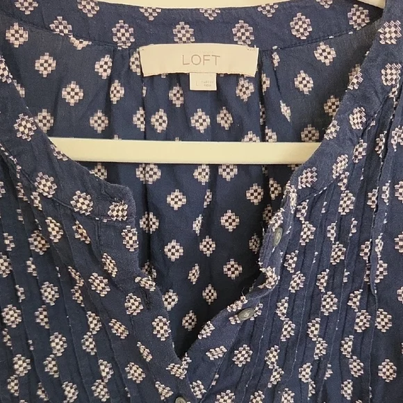 LOFT Navy Diamond-Print Flutter Sleeve Blouse - Picture 2 of 6